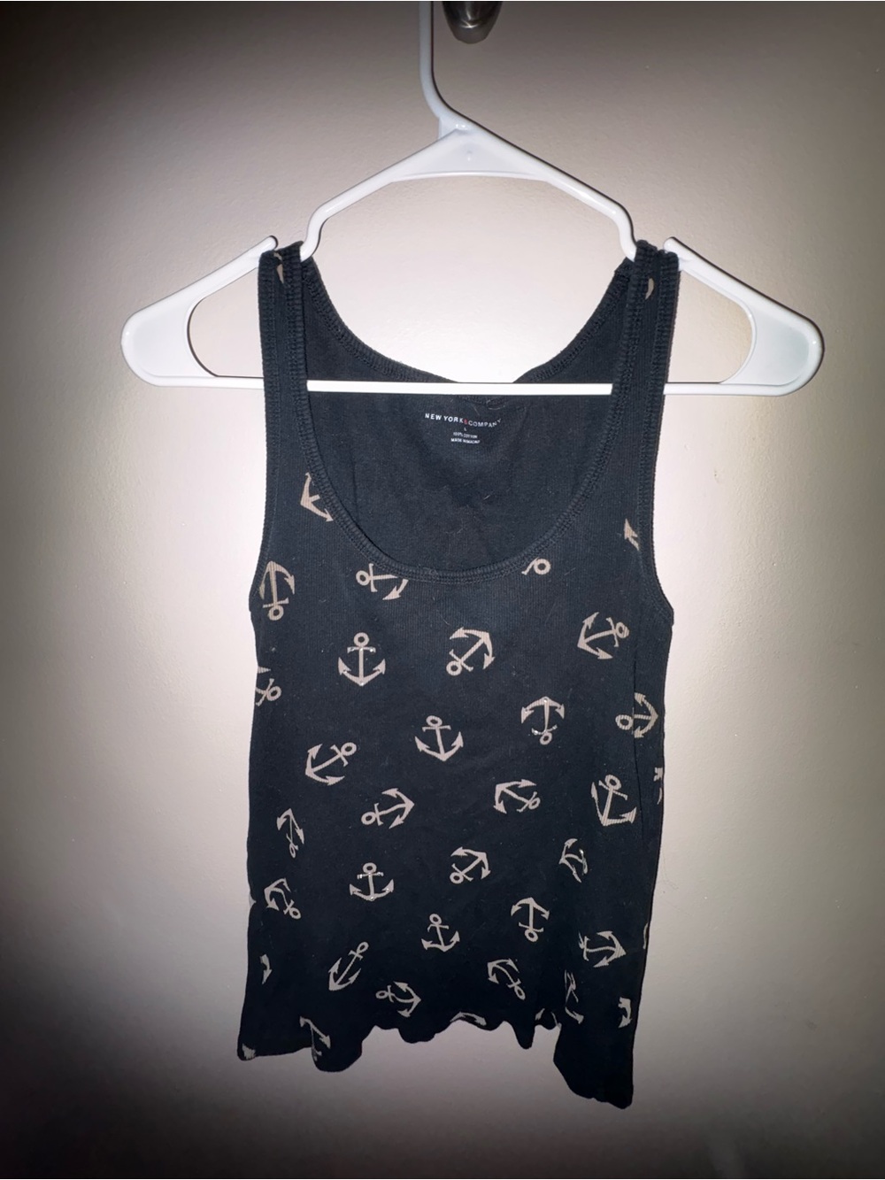 New York & Company Black Tank Top with Cream Anchor Print